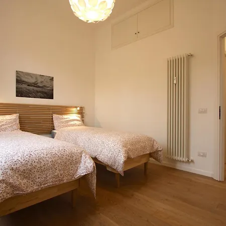 Magnolia House In Testaccio Rome